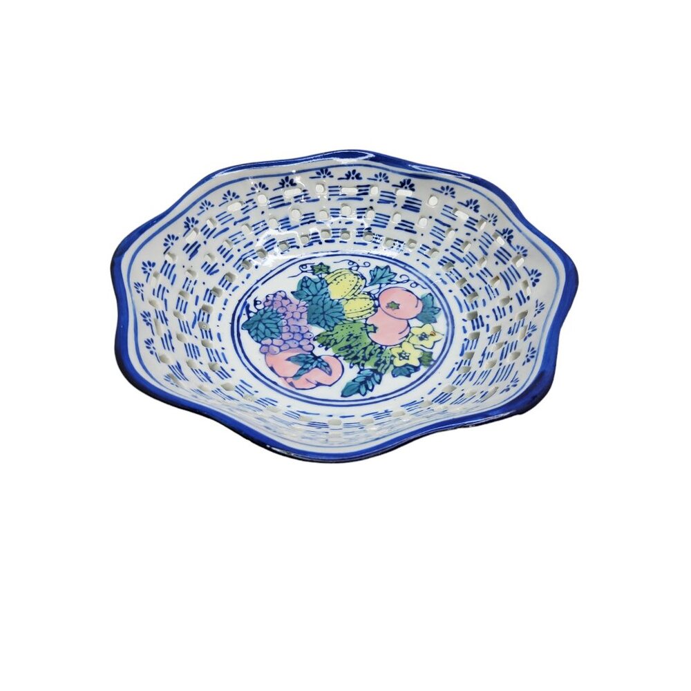vintage handmade chinese reticulated porcelain fruit design bowl